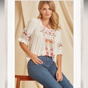 Savannah Jane Embroidered White Blouse NWOT